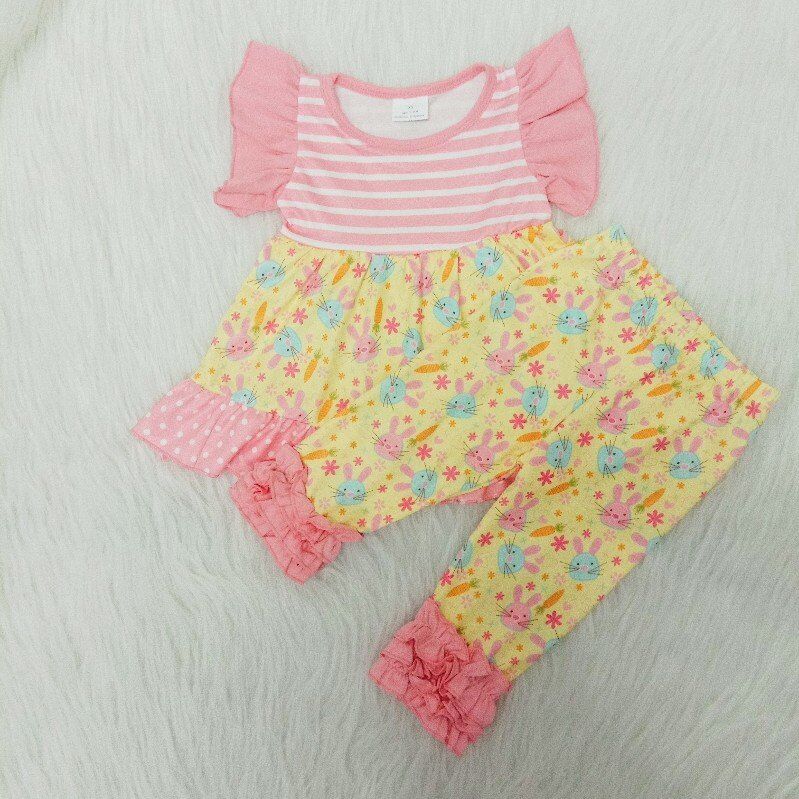 A15-23 Flutter sleeve tunic bunny capris outfits