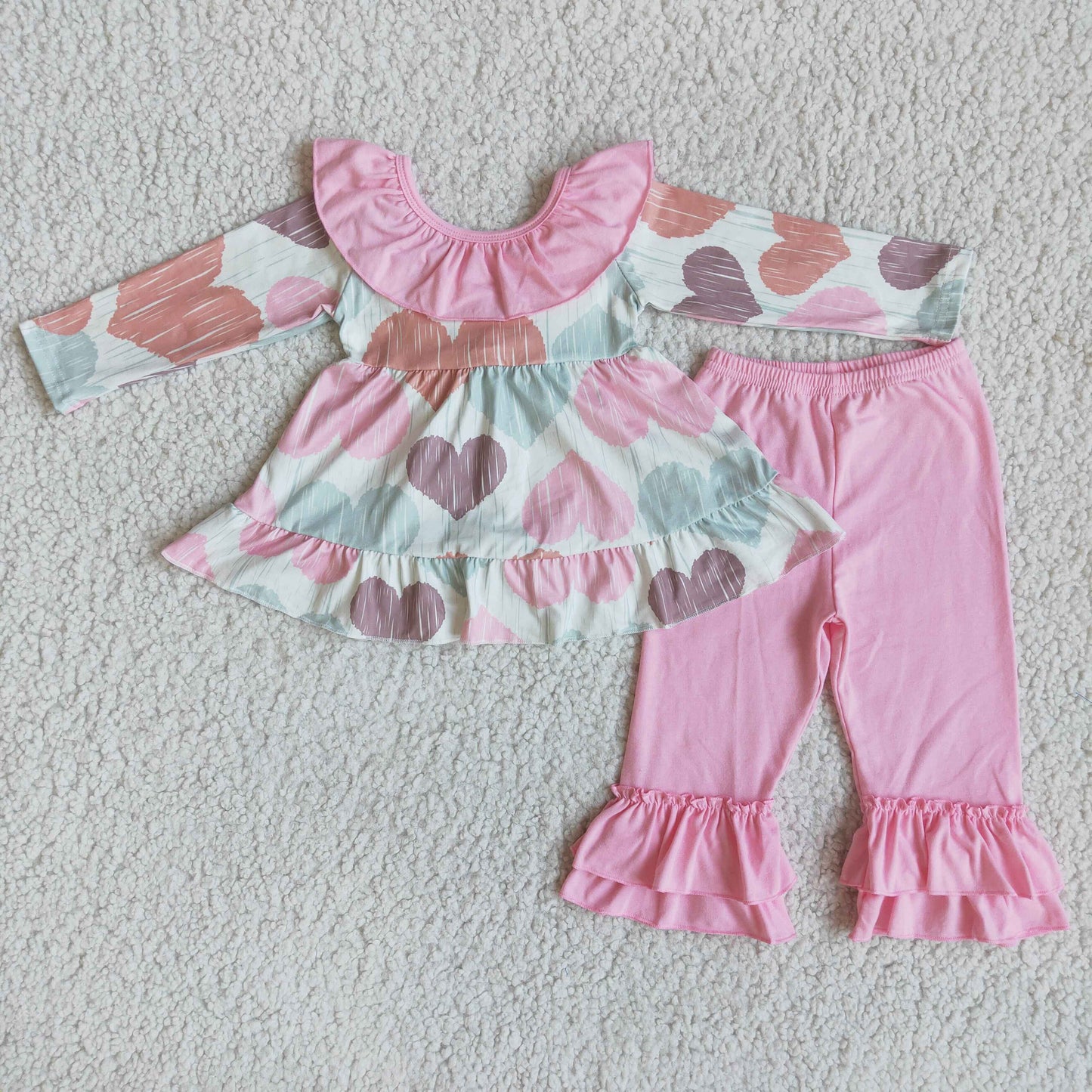 Long sleeve ruffles pants Valentine's Day outfits
