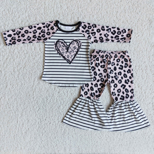 Long sleeve bell bottom pants Valentines outfits 6 A30-15