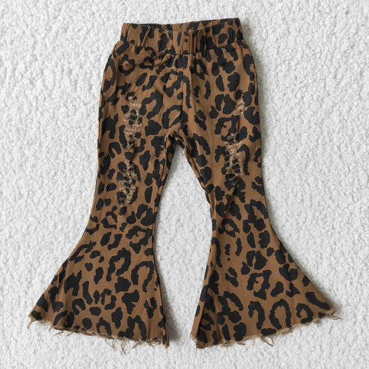 Bell bottom jeans      B3-28