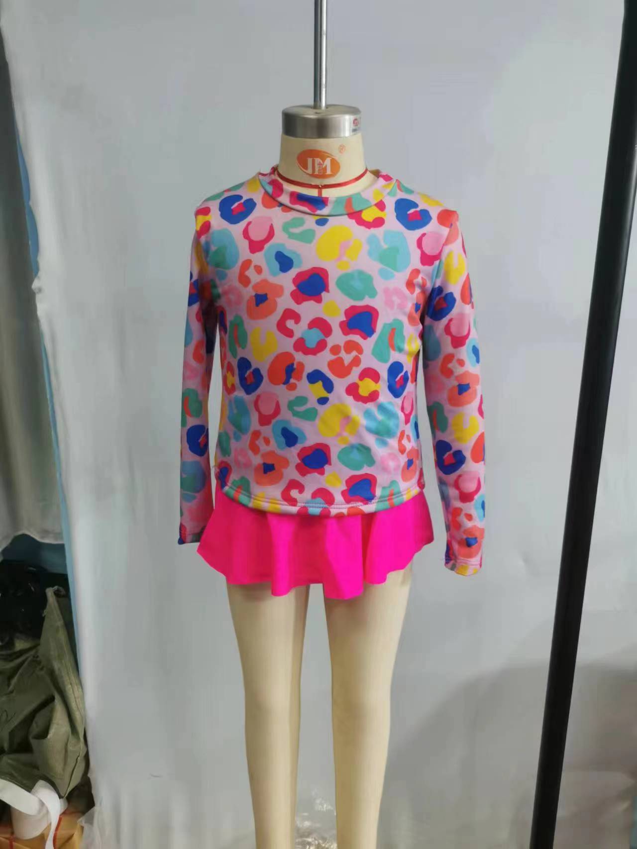 Girls hot pink long sleeve colorful leopard bathing suits S0062