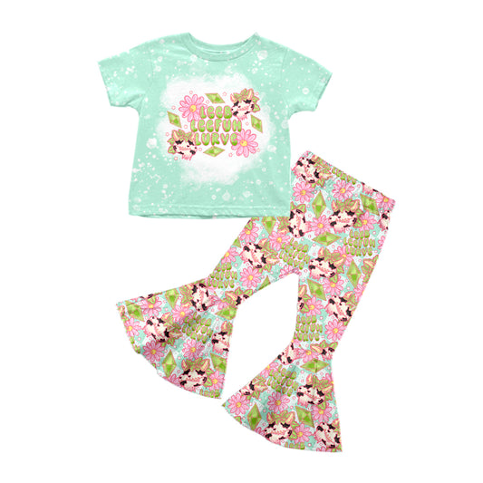 (Custom Design Preorder MOQ 5) Cows Flowers Bell Pants Girls Western Clothes Set