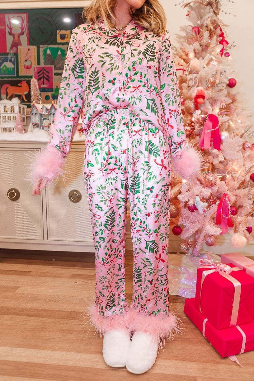 (Custom Design Preorder MOQ 5) Pink Holly Print Girls Christmas Buttons Fur Pajamas Clothes Set