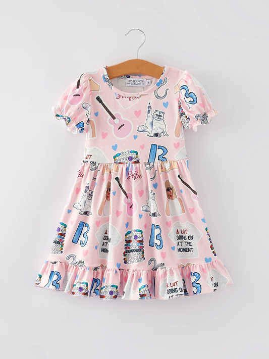 (Custom Design Preorder MOQ 5) Singer Swiftie Cat Pink Print Girls Summer Knee Length Dress