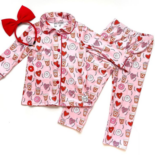 (Custom Design MOQ 5) Pink Heart Doughnut Coffee Print Girls Valentine's Pajamas Clothes Set