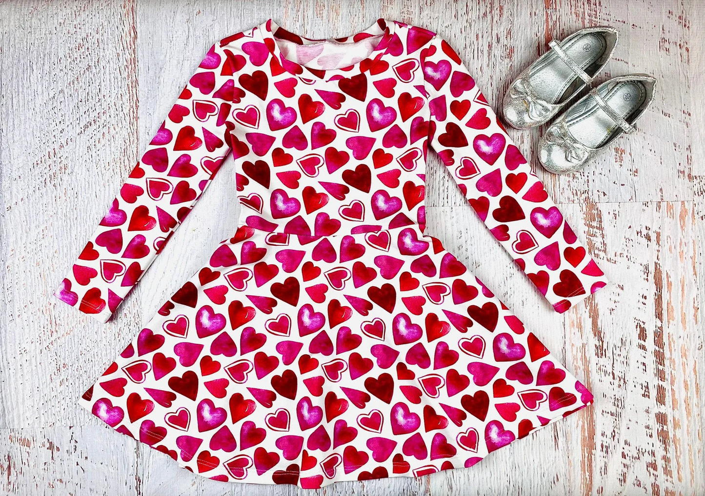 (Custom Design MOQ 5)  Red Pink Heart Print Girls Knee Length Valentine's Dress