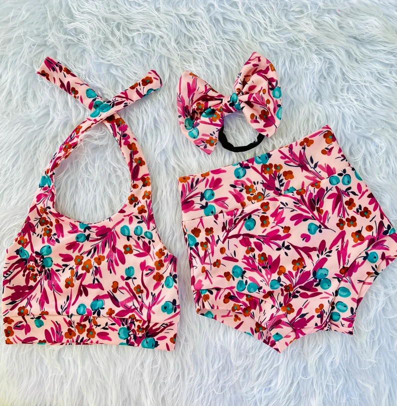 (Custom Design Preorder MOQ 5)Halter Flowers Print Baby Girls Bummie Set