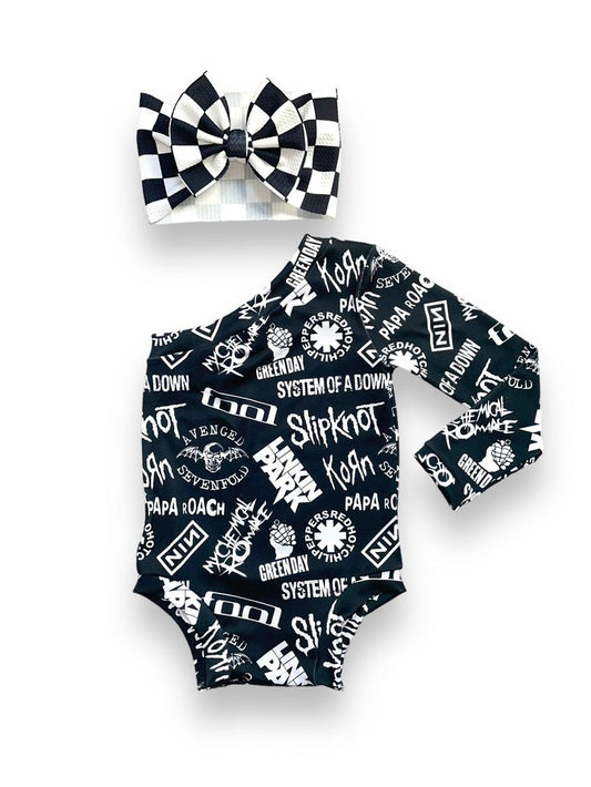 (Custom Design Preorder MOQ 5)One Shoulder Black Singer Print Baby Girls Romper