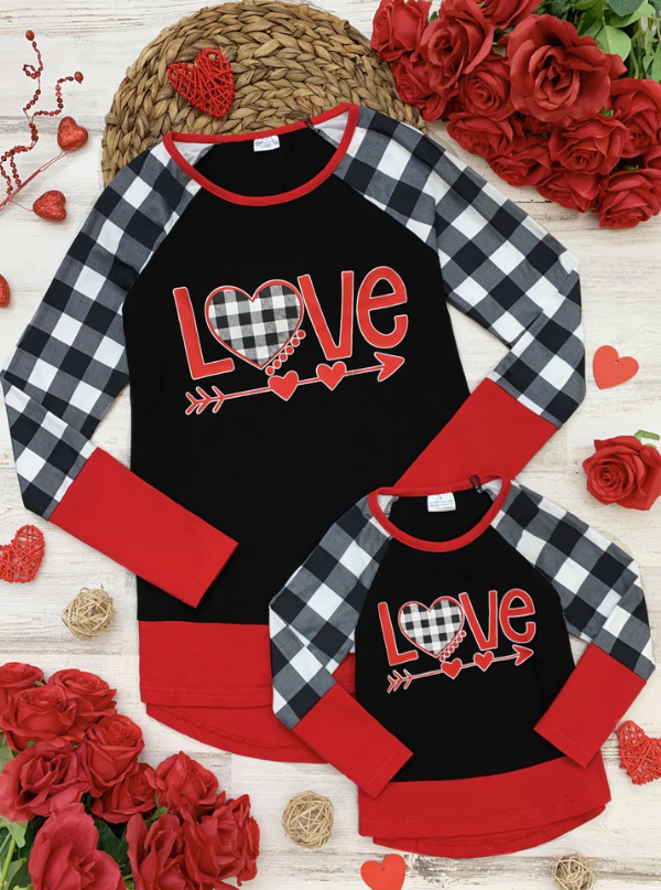 (Custom Design MOQ 5) Mommy and Me LOVE Print Woman Valentine's Tee Shirts Top