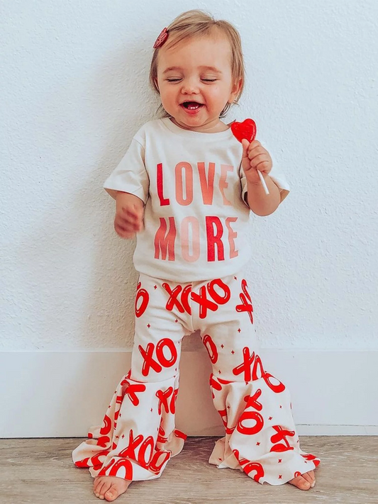 (Custom Design Preorder MOQ 5) LOVE MORE XOXO Print Girls Valentine's Clothes Set