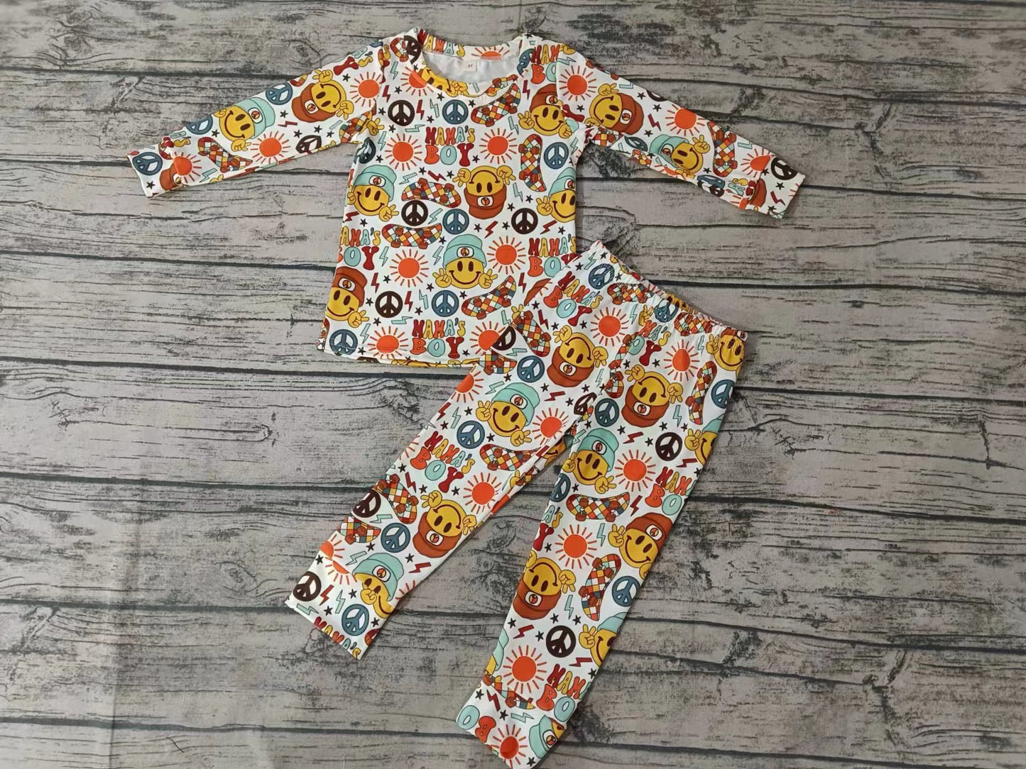 (Custom Design Preorder MOQ 5) Smiling Face MAMA'S BOY Print Boys Pajamas Clothes Set