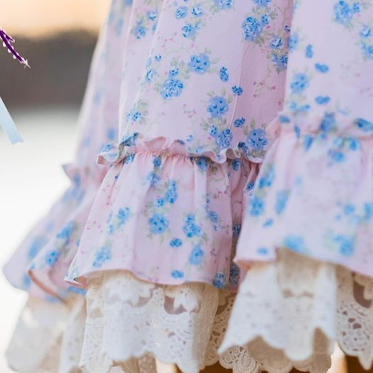 (Custom Design Preorder MOQ 5) Flowers Print Girls Summer Knee Length Dress