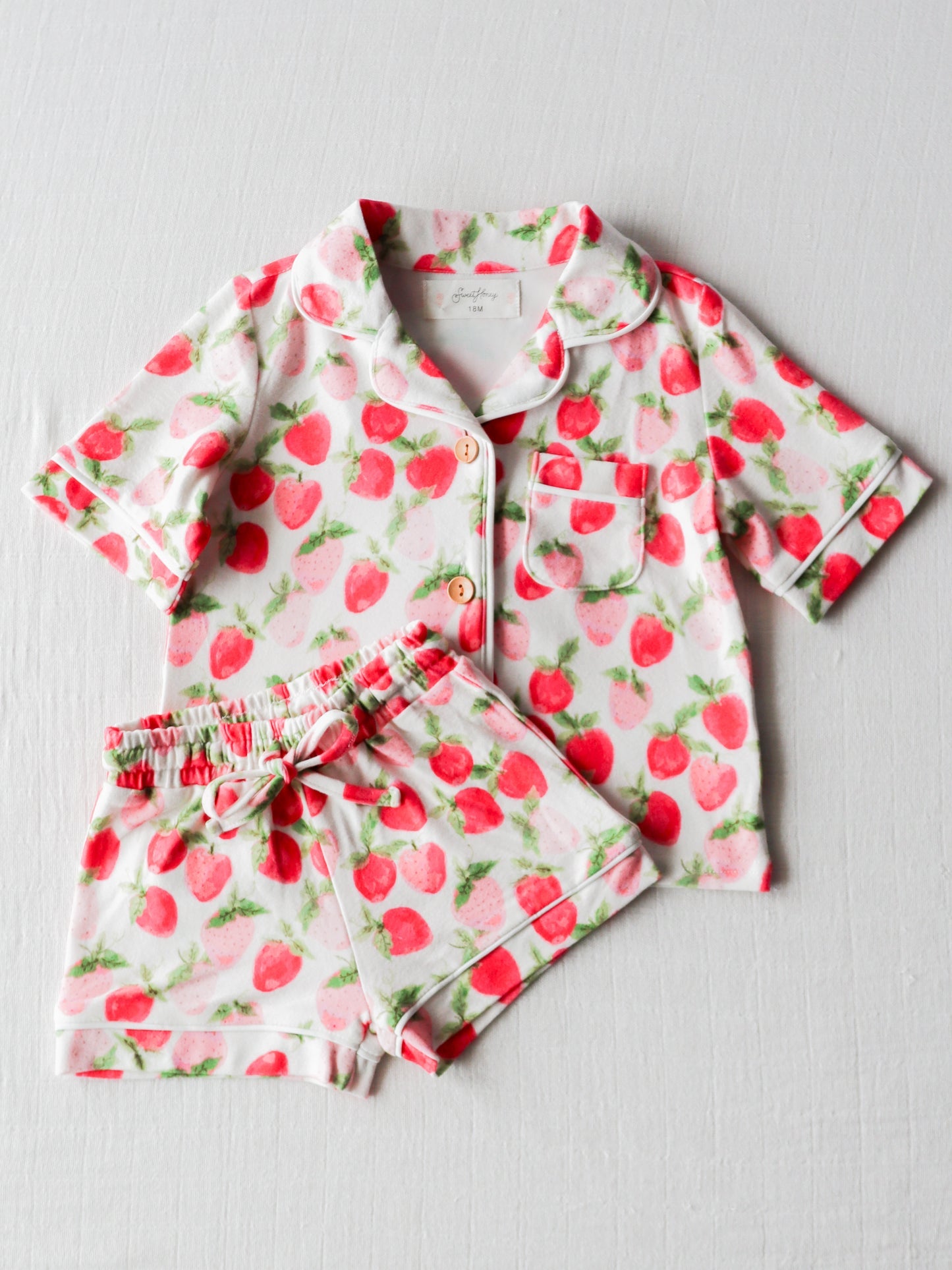 NO.7 (Custom Design Preorder MOQ 5) Strawberry Print Girls Summer Pajamas Clothes Set