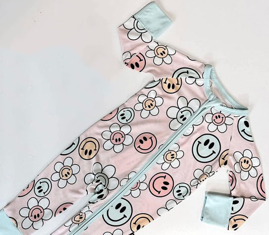 (Custom Design Preorder MOQ 5) Smiling Face Flowers Print Baby Girls Sleeper Zipper Romper