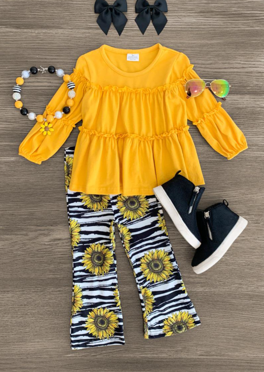 (Custom Design MOQ 5)  Yellow Top Sunflowers Pants Girls Clothes Set