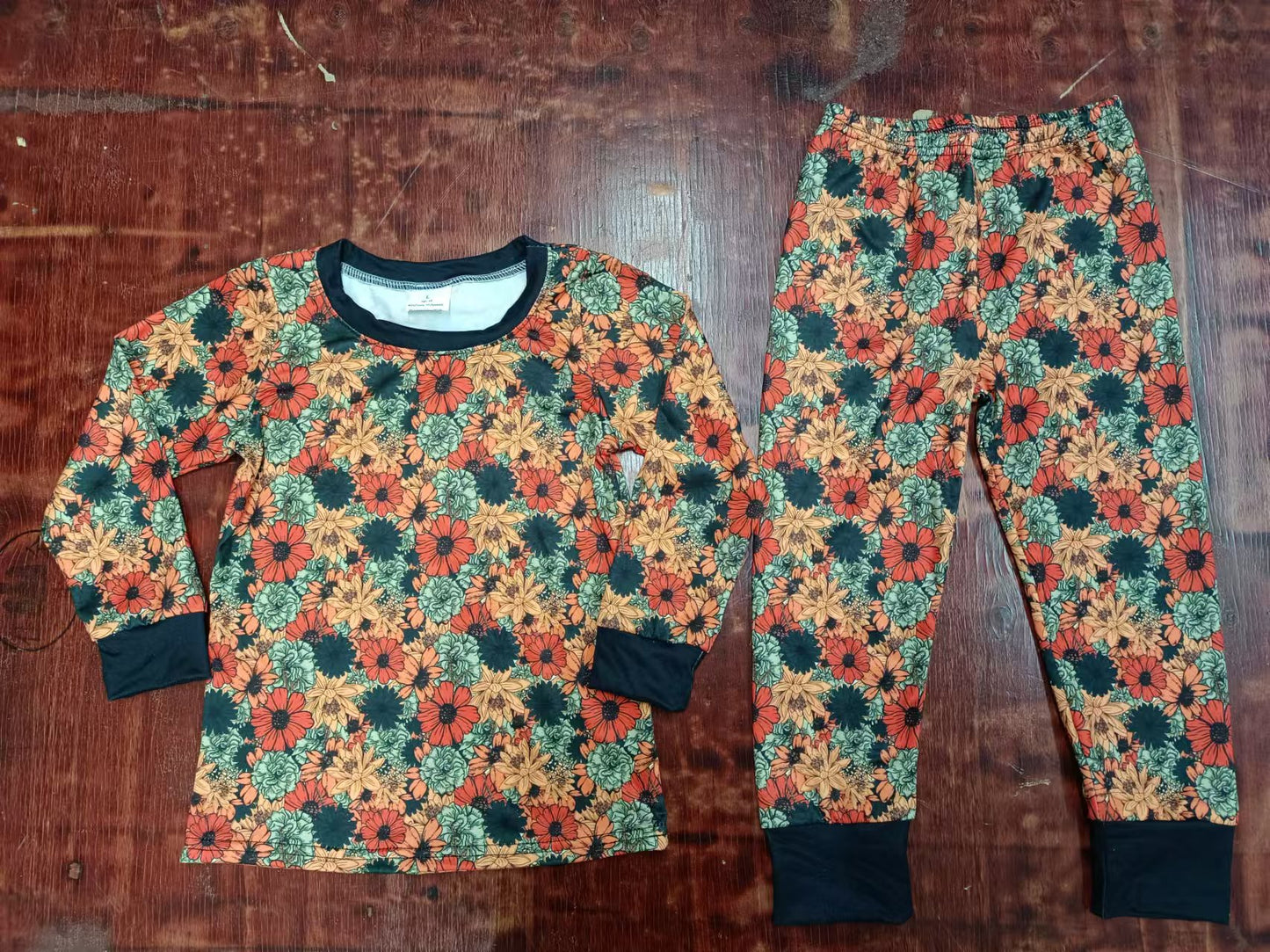 (Custom Design Preorder MOQ 3 ) Orange Flowers Print Girls Fall Pajamas Clothes Set