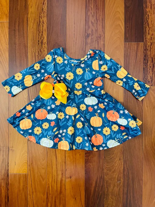 (Custom Design Preorder MOQ 5) Pumpkin Flowers Blue Print Girls Knee Length Fall Dress