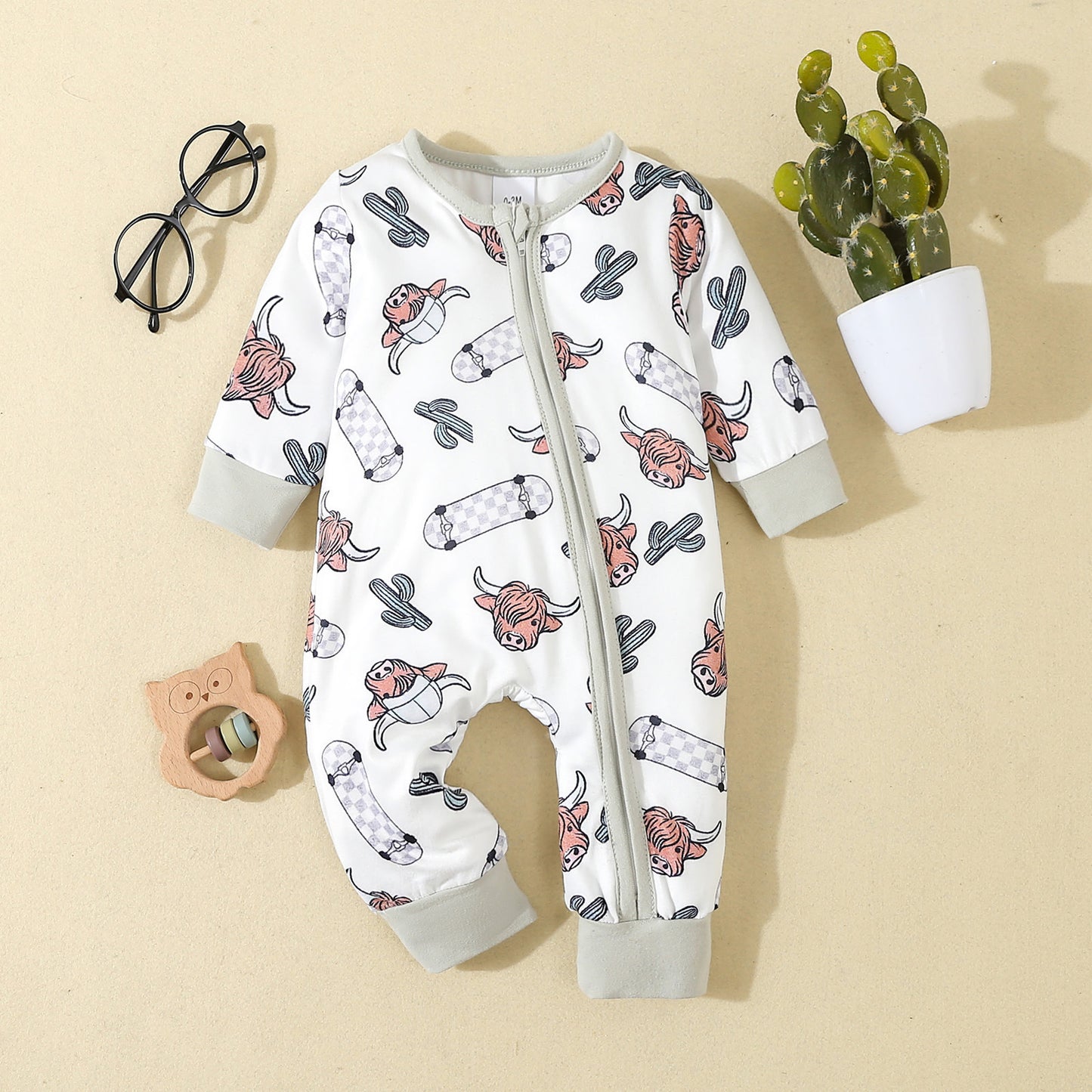 (Custom Design Preorder MOQ 5)  Highland Cow Print Baby Boys Bamboo Sleeper Zipper Romper