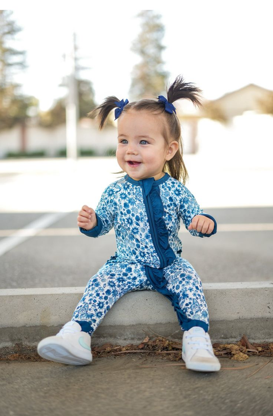 (Custom Design Preorder MOQ 5) Blue Flowers Print Baby Girls Zipper Sleeper Romper