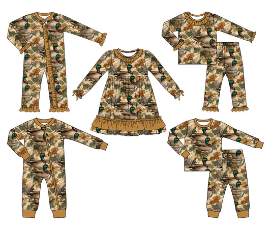 5.22(Custom Design Preorder MOQ 5 Each Design) Duck Leaf Brown Print Kids Matching Clothes Sibling Wear