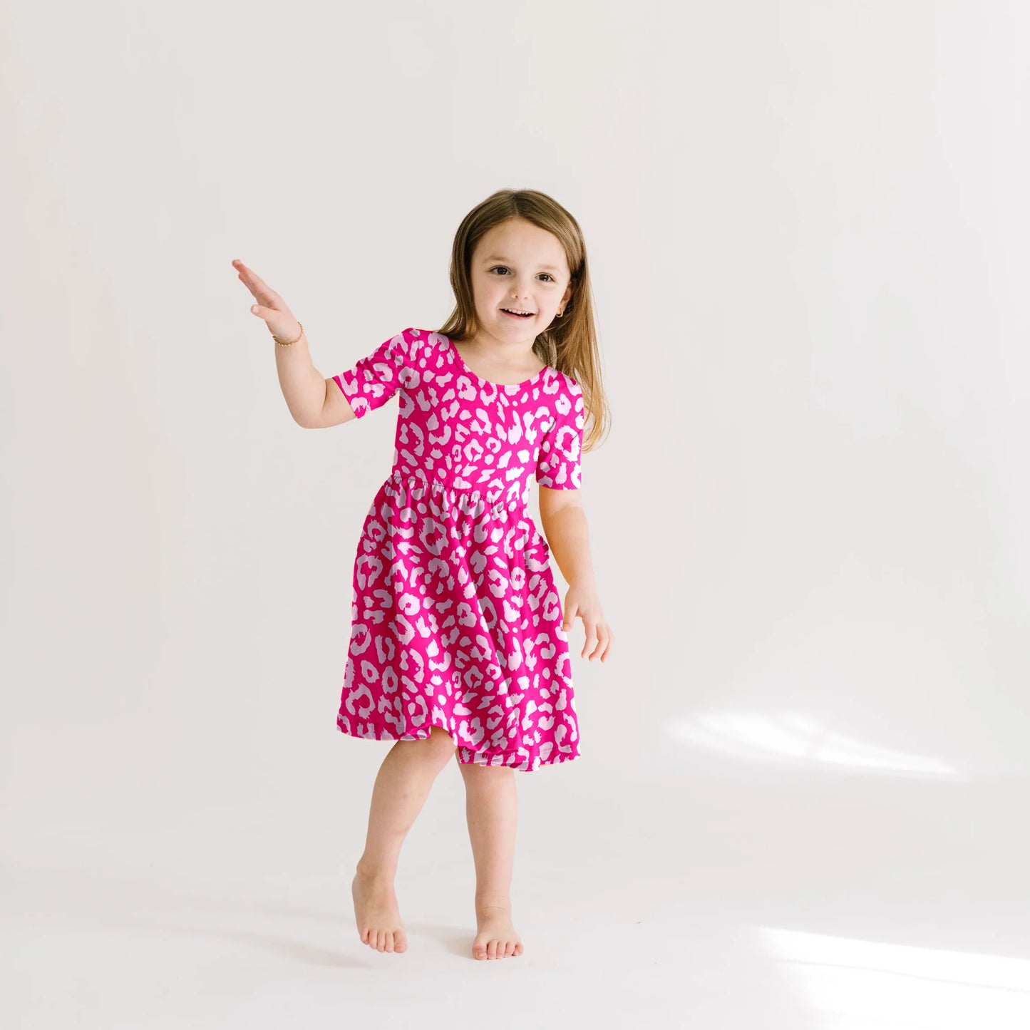 (Custom Design Preorder MOQ 5) Pink Leopard Print Girls Summer Knee Length Dress