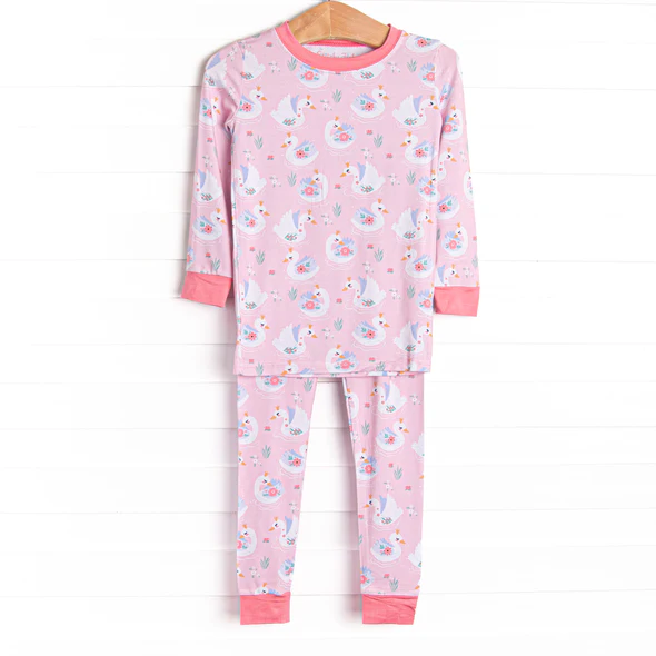 (Custom Design Preorder MOQ 5) Swan Flowers Print Girls Pajamas Clothes Set