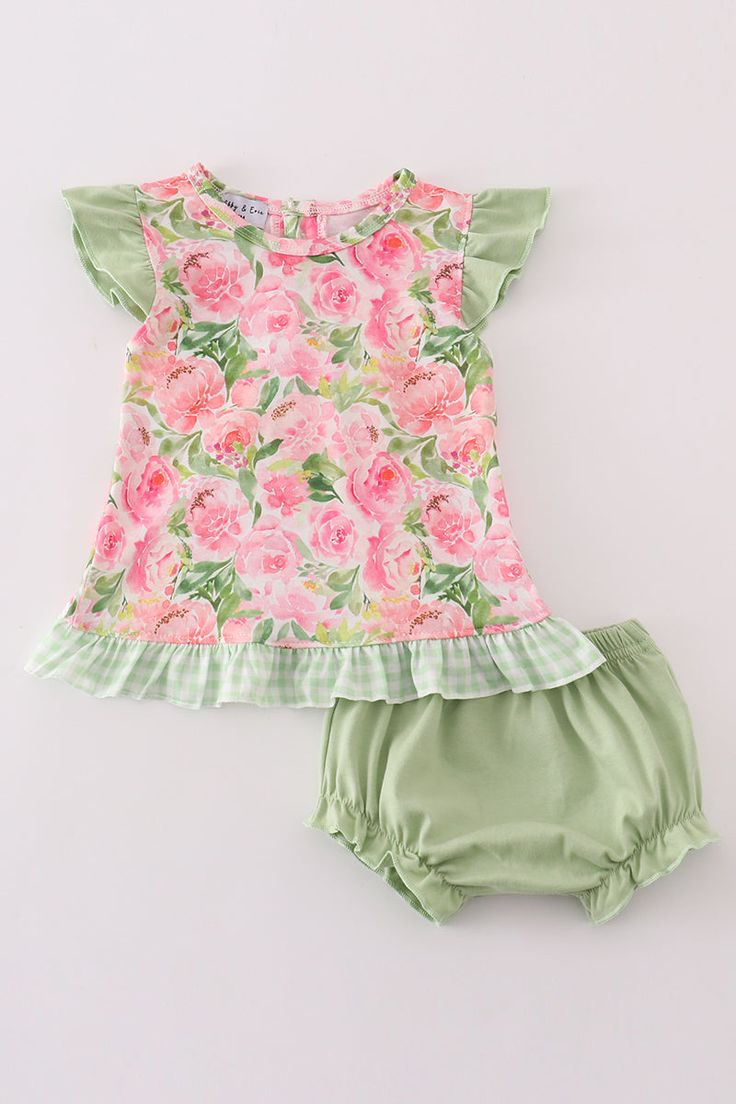 (Custom Design Preorder MOQ 5) Flowers Top Green Shorts Baby Girls Summer Bummie Set
