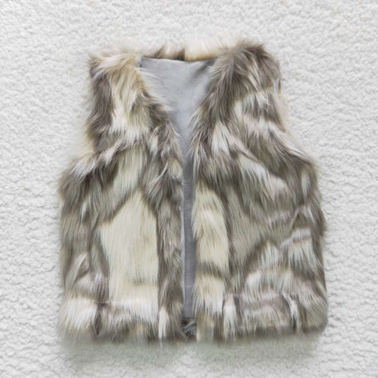Girls gray winter faux fur vest   6 A21-15