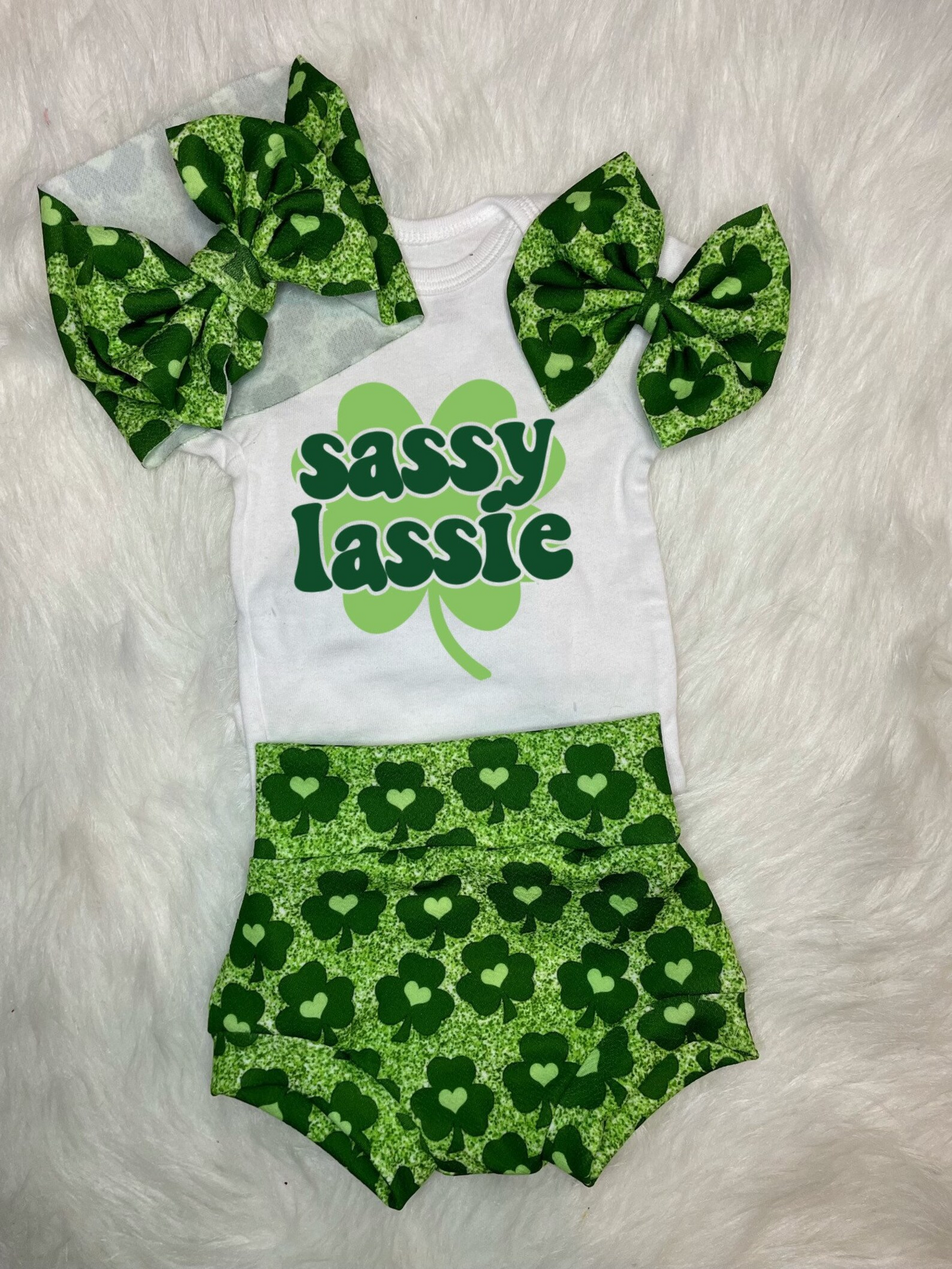 (Custom Design MOQ 5)  Sassy Lassie Print Baby Girls St. Patrick's Bummie Set