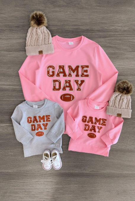 (Custom Design MOQ 5) Adult Pink Game Day Football Print Woman Tee Shirts Top