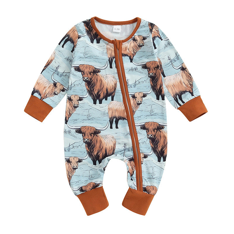 (Custom Design Preorder MOQ 5)  Highland Cow Print Baby Boys Bamboo Fall Sleeper Zipper Romper