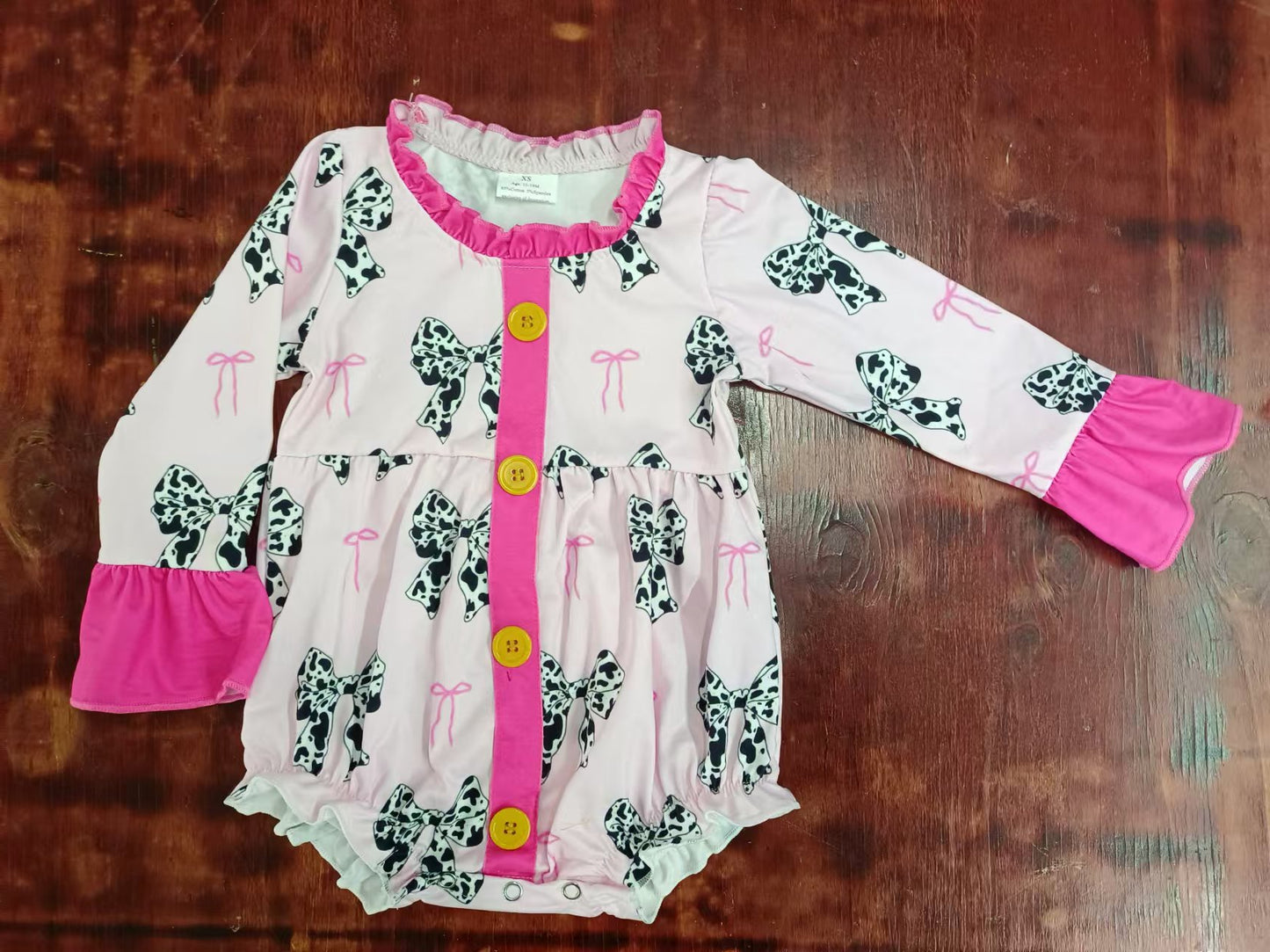 (Custom Design Preorder MOQ 3 ) Cowhide Pink Bows Print Baby Girls Western Romper