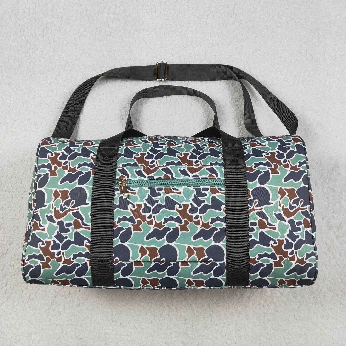 BA0263 Green Camo Print Gym Bag Overnight Bags