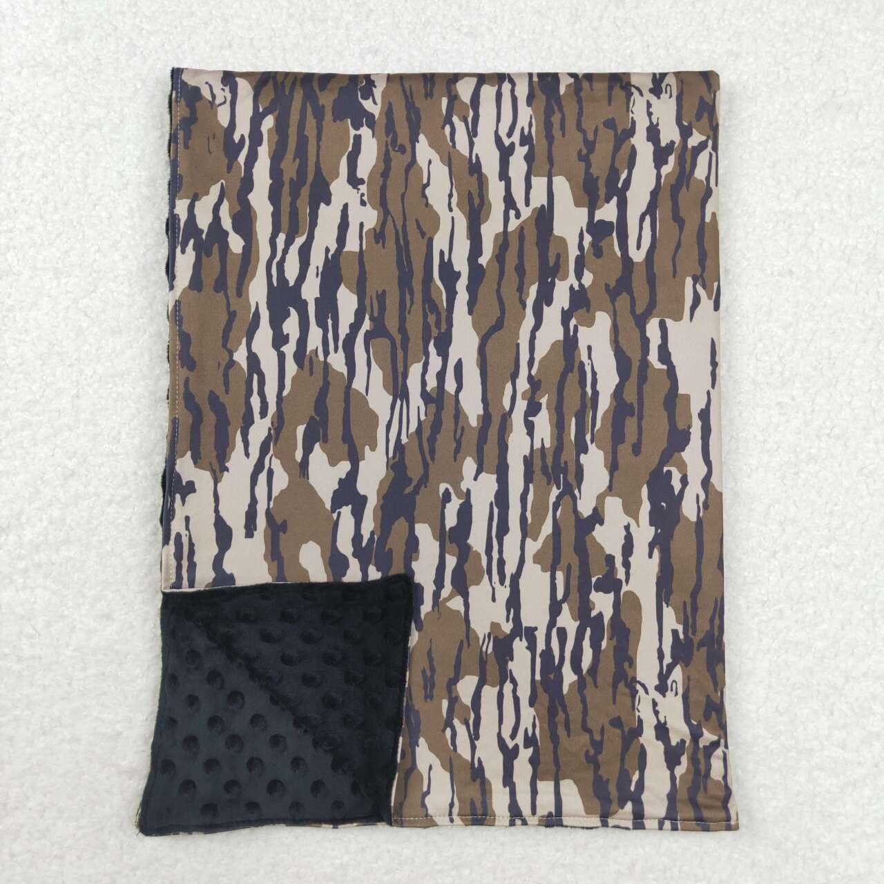 BL0147 Camo Print Baby Blanket