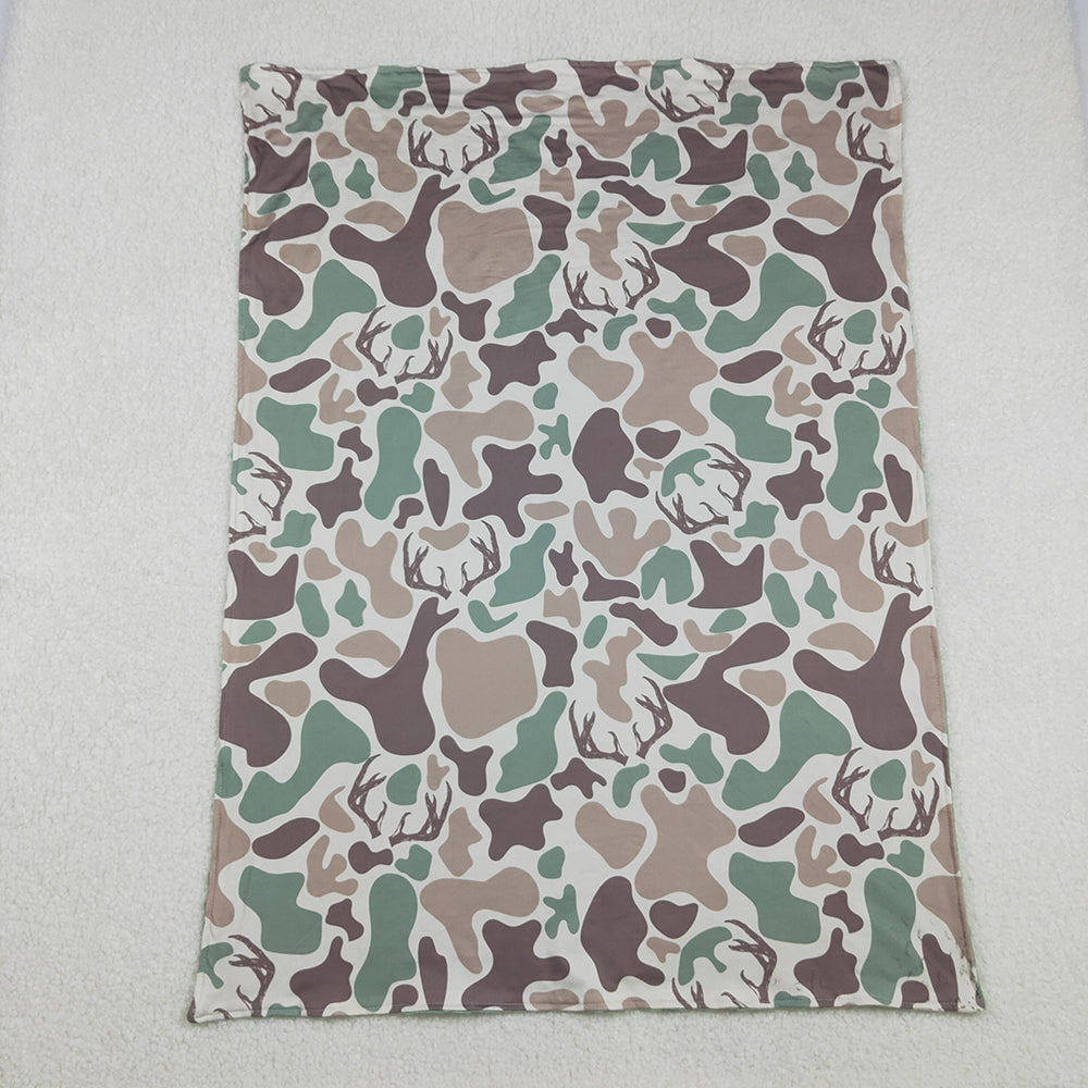 BL0226 Green Camo Print Baby Hunting Blanket