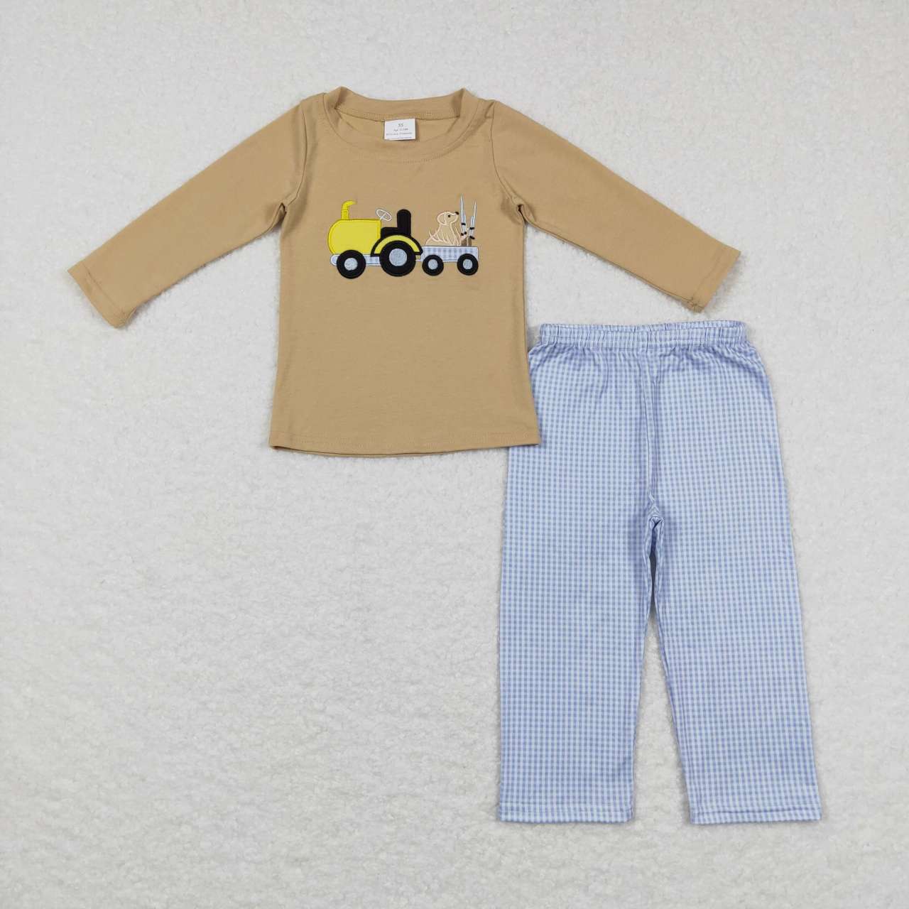 BLP0382 Tractors Dog Embroidery Hunting Print Boys Clothes Set