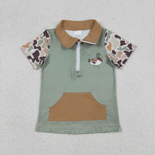 BT1530 Duck Camo Print Boys Short Sleeve Zipper Pullover Top