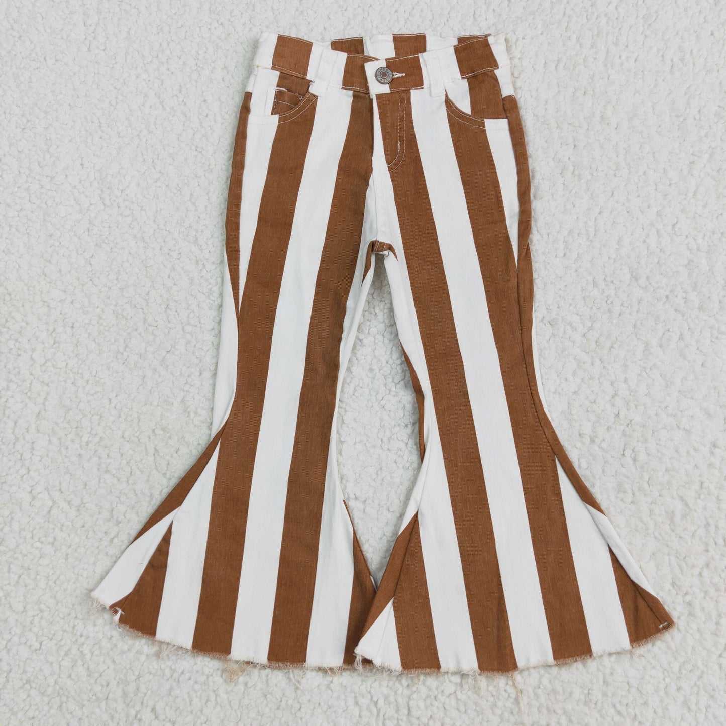 Girls bell bottom jeans        E5-24