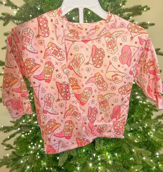 (Pre-order)GLP3116 Heart Boots Hat Top Bell Pants Girls Valentine's Day Clothes Set