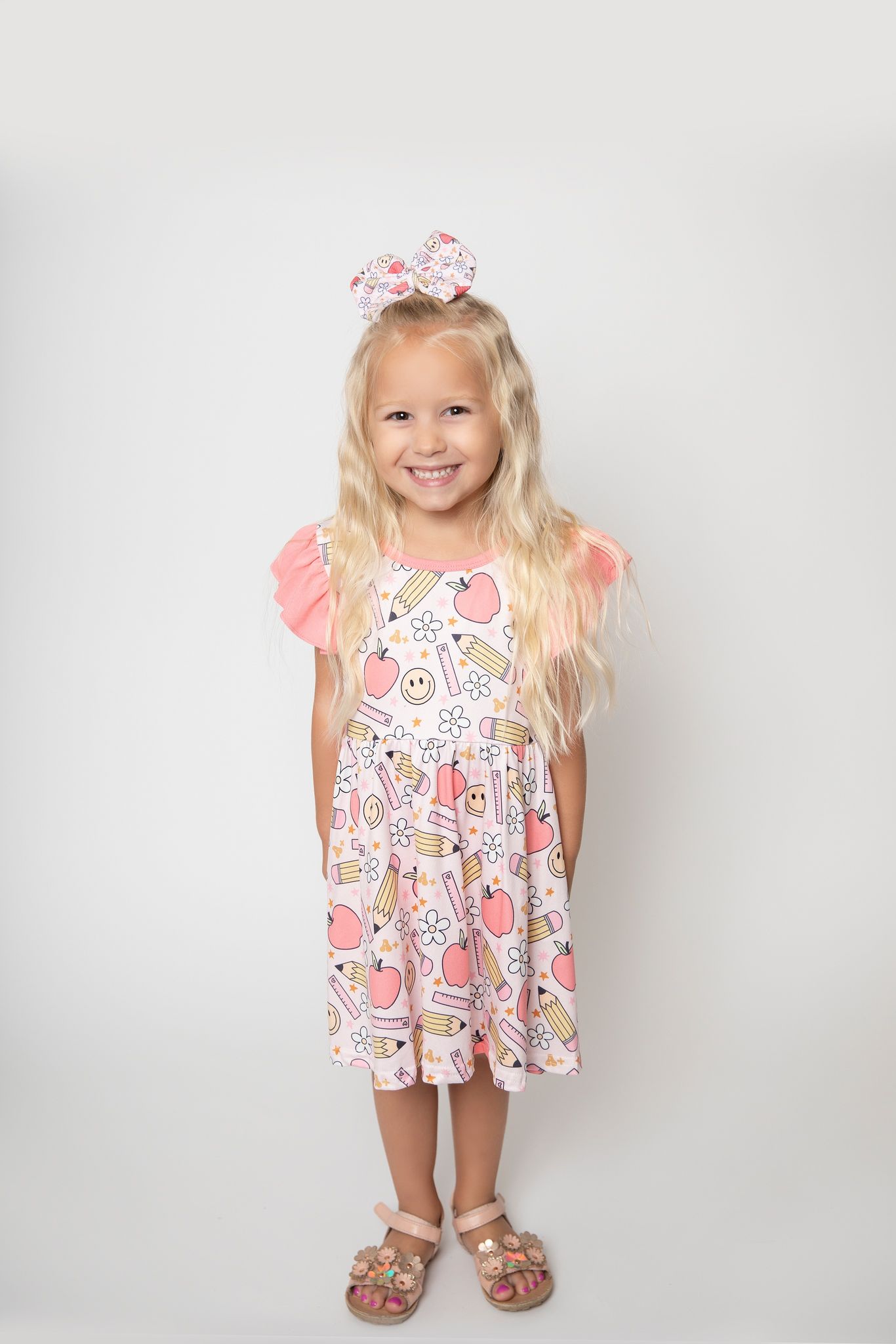 GSD0406 Girls smiling flowers back to school dress