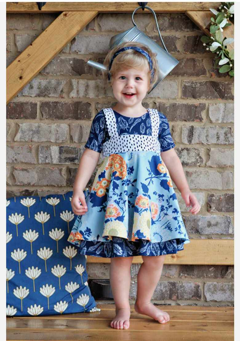 (Pre-order)GSD1370 Blue Flowers Print Girls Knee Length Dress