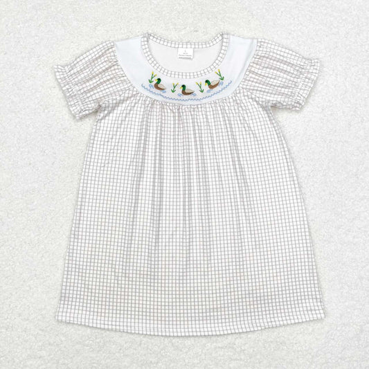 GSD1410 Duck Embroidery Plaid Print Girls Knee Length Dress