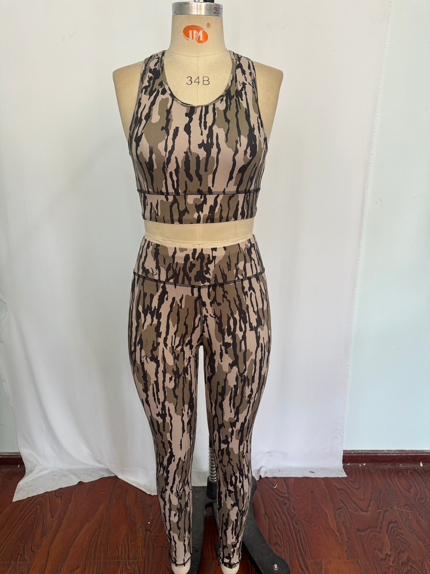 GSPO1461 Adult Camo Print Woman Yoga Clothes Set
