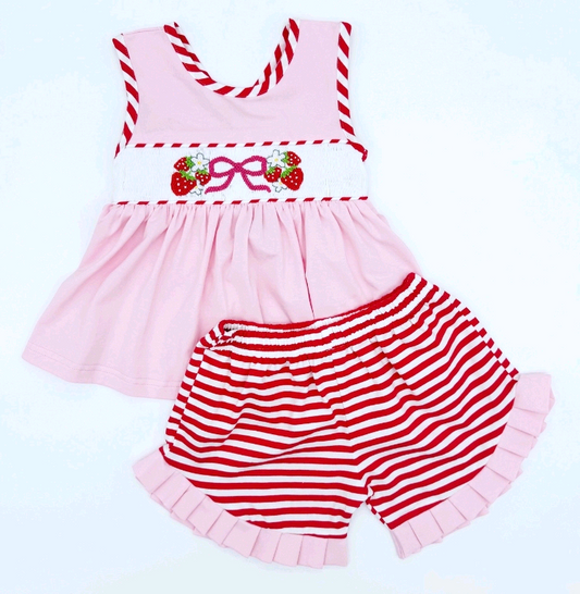 (Pre-order)GSSO2679 Strawberry Pink Tunic Top Stripes Shorts Girls Summer Clothes Set