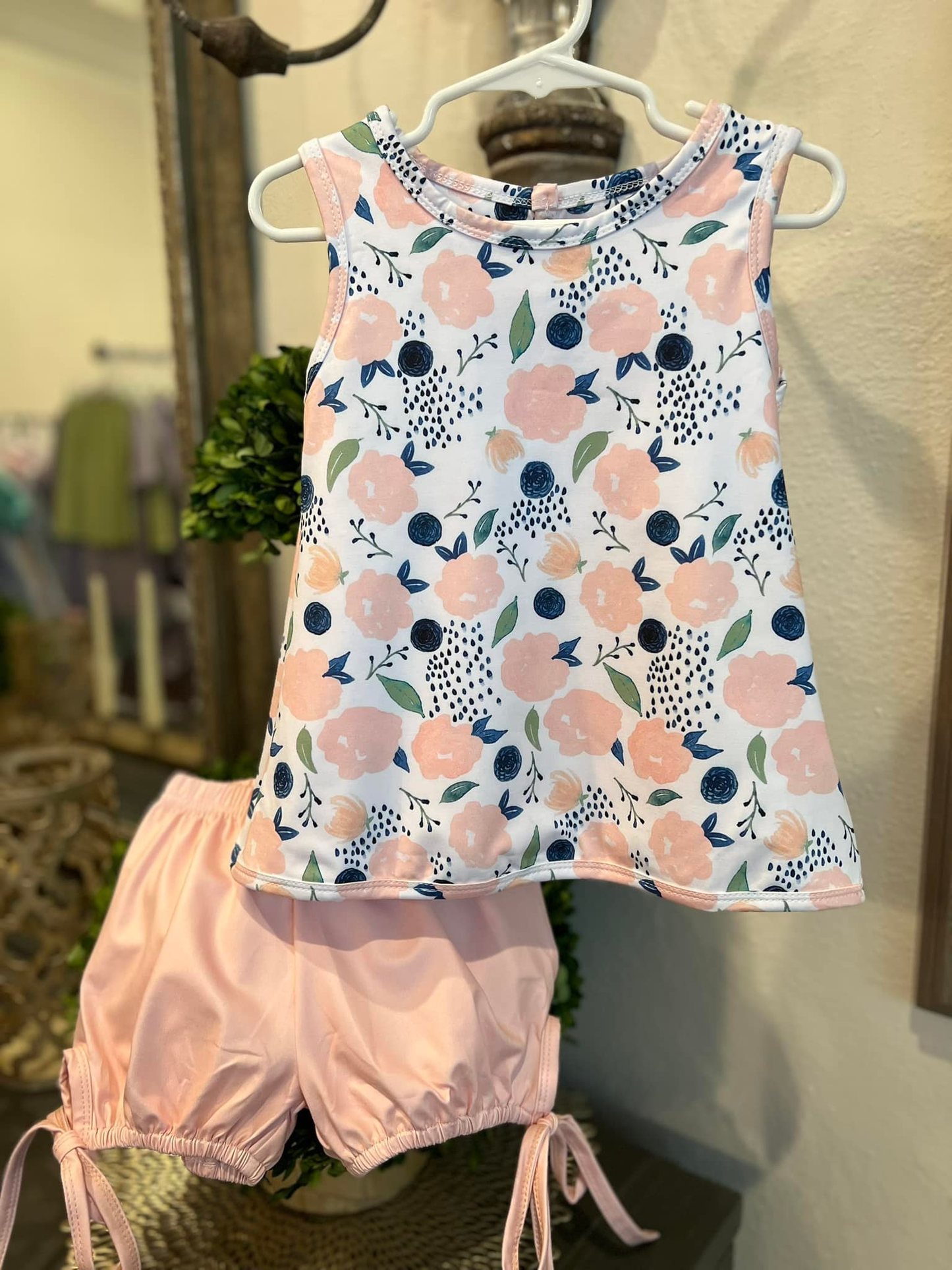 (Pre-order)GSSO2771 Pink Flowers Top Pink Shorts Girls Summer Clothes Set