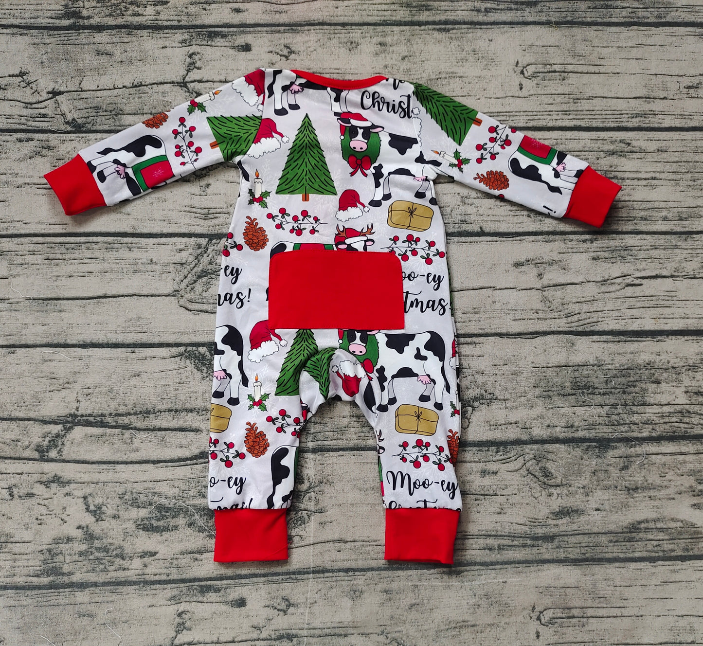 (Pre-order)LR1075 Moo~Cow Print Baby Boys Christmas Sleeper Zipper Romper