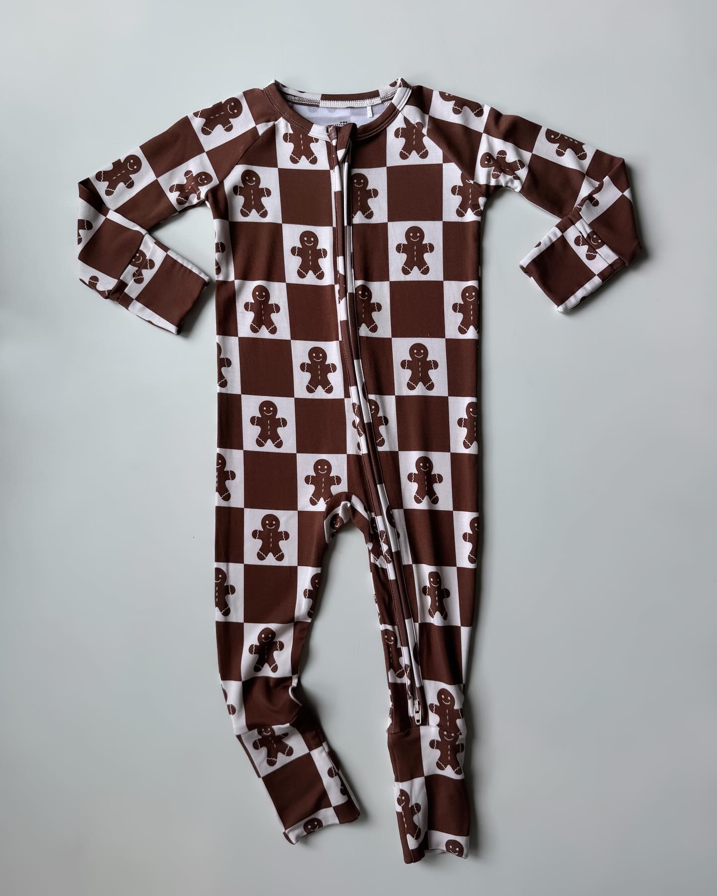 (Pre-order)LR1984 Gingerbread Print Baby Christmas Sleeper Zipper Romper