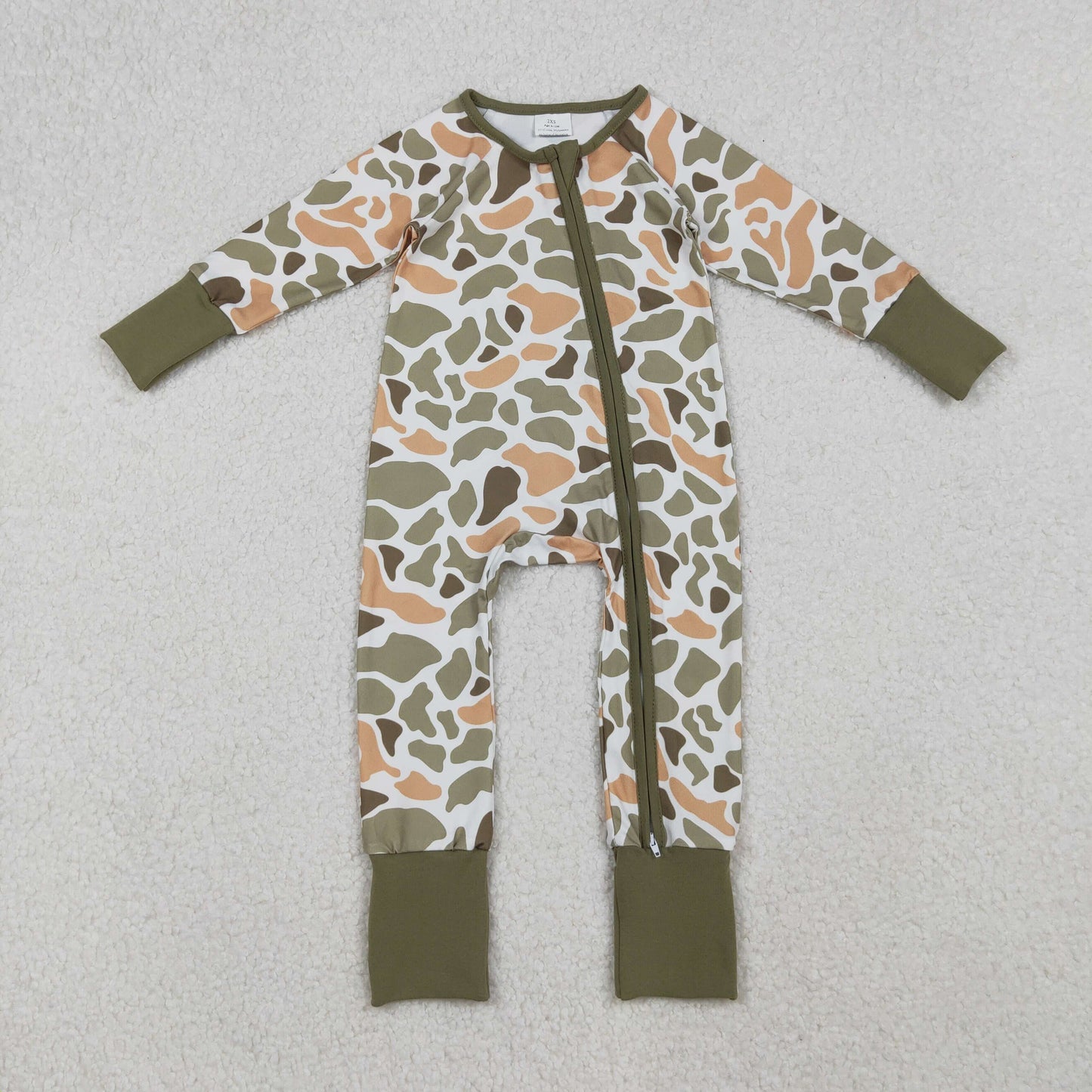 LR2578 Green Camo Print Baby Fall Zipper Sleeper Romper