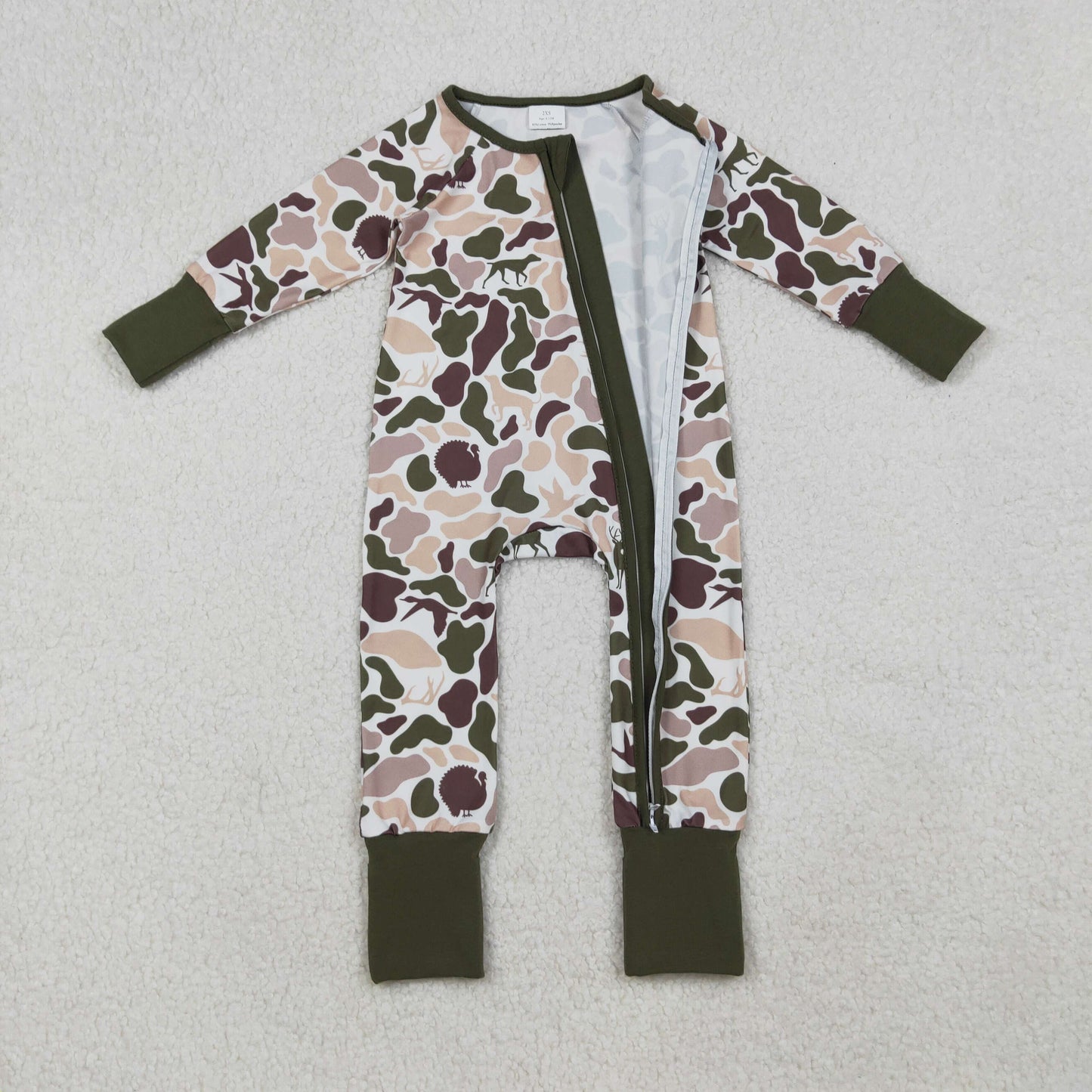 LR2590 Dog Duck Deer Camo Print Baby Fall Zipper Sleeper Romper