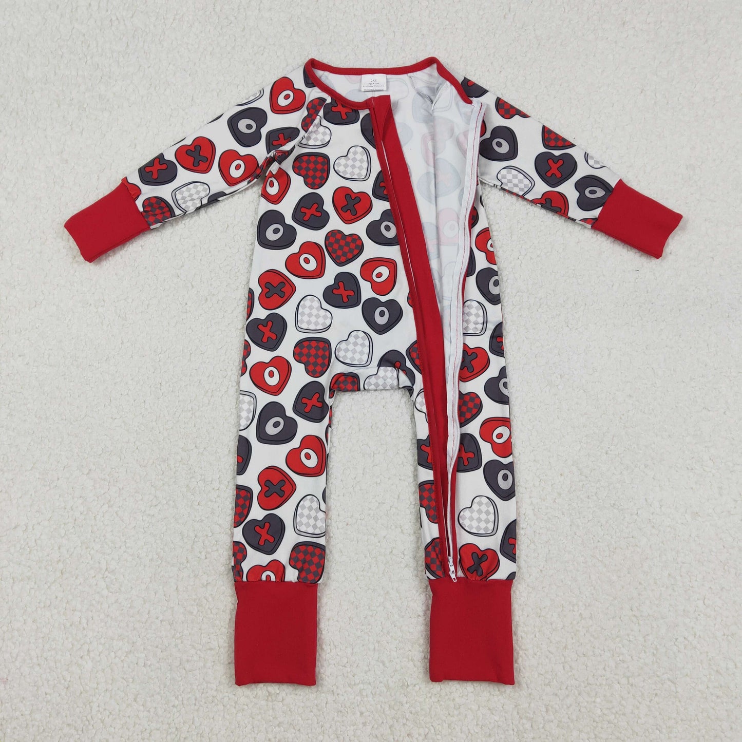 LR2882 Hearts XOXO Print Baby Girls Valentine's Day Zipper Sleeper Romper